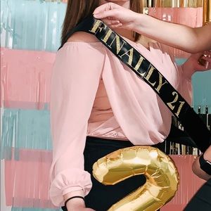 Windsor Blush/Pink Off the Shoulder Top